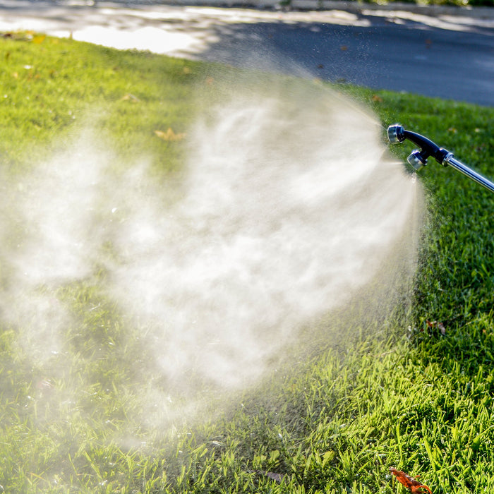 Tomahawk 5 Gallon Gas Power Backpack Sprayer with Twin Tip Nozzle for Pesticides