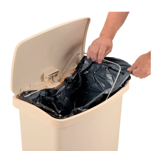 Rubbermaid® Slim Jim® Plastic Step On Container, Front Step 13 Gallon
